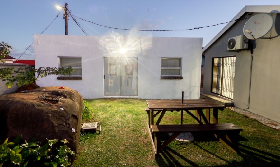 3 Bedroom Property for Sale in Wilsonia Eastern Cape